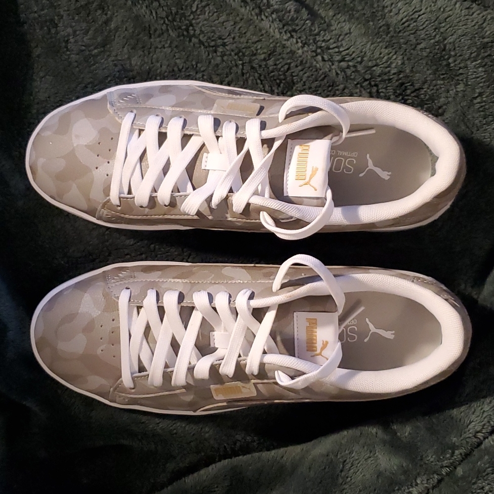 Puma, size 11, camo sneakers